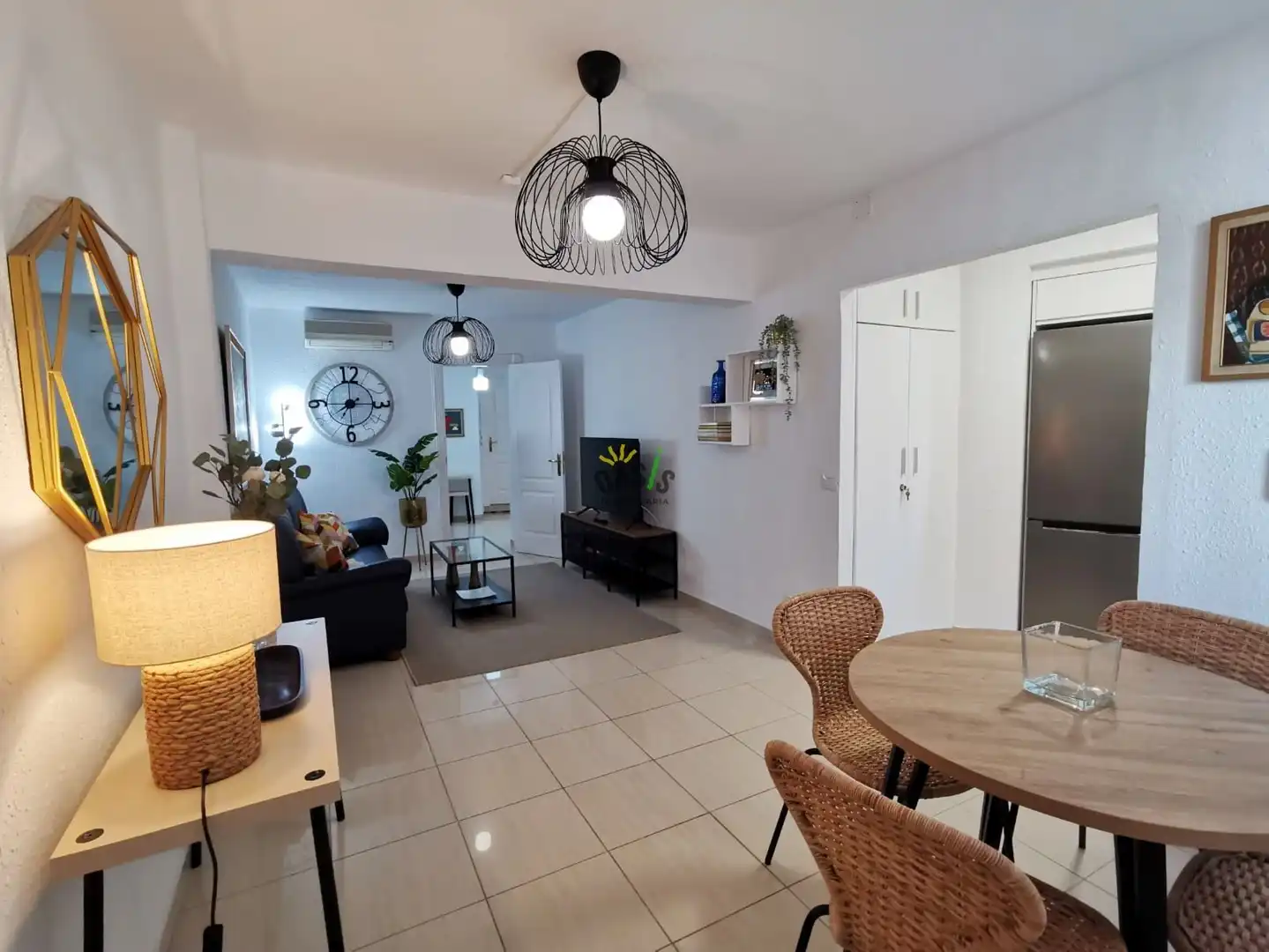 Sala d'estar de Pis de lloguer en Santa Cruz de Tenerife amb Moblat