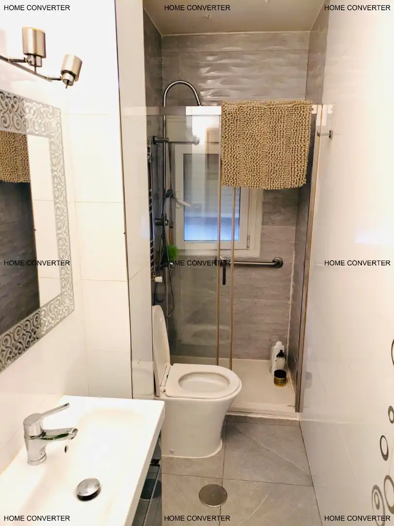 Bathroom of Flat for sale in Madrid  with Heating, Terrace and Oven