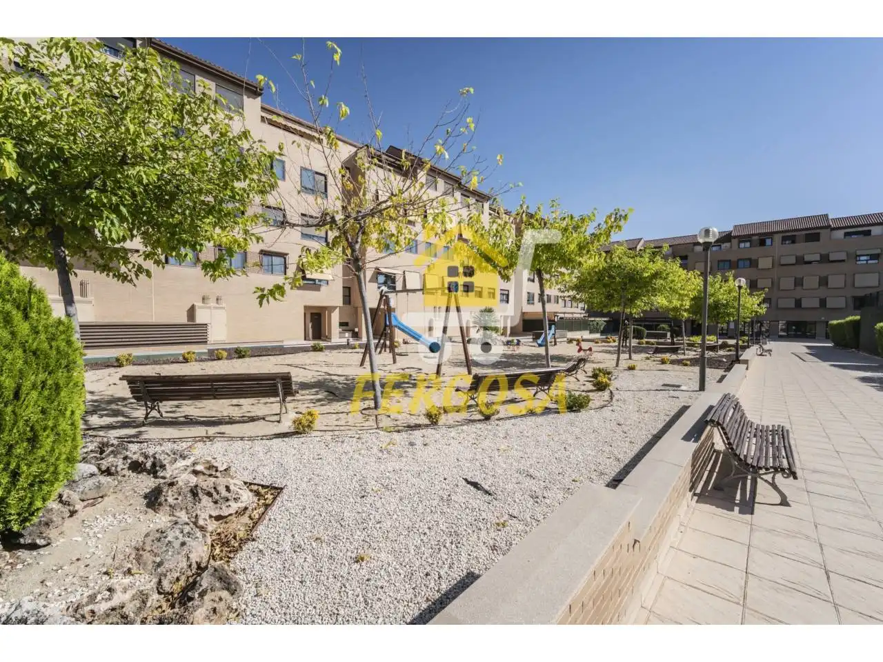 Terraza de Piso en venta en Navalcarnero con Aire acondicionado, Calefacción y Piscina comunitaria
