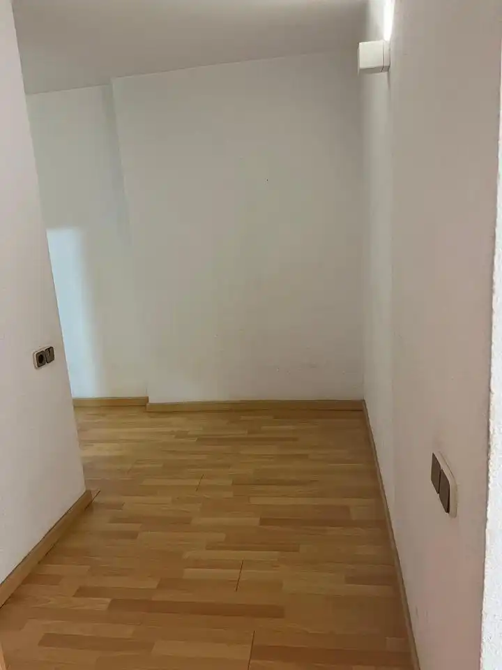 Habitación de Piso en venta en Alicante / Alacant con Aire acondicionado