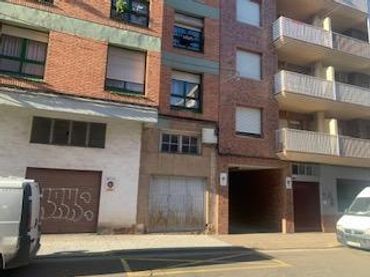 Local comercial en venda a Calle MADRE PUY 15