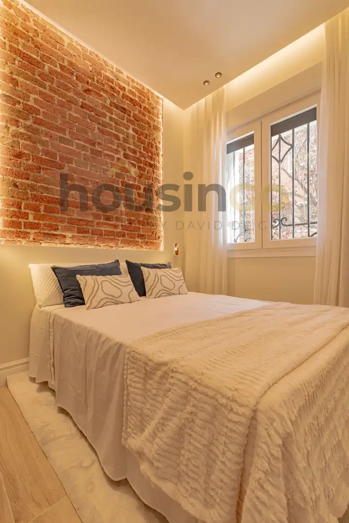 Schlafzimmer von Wohnung zum Verkauf in Barrio de Salamanca