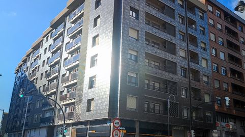 Foto 2 de Piso en venta en Calle Morgan Kalea, San Pedro de Deusto - La Ribera, Bilbao