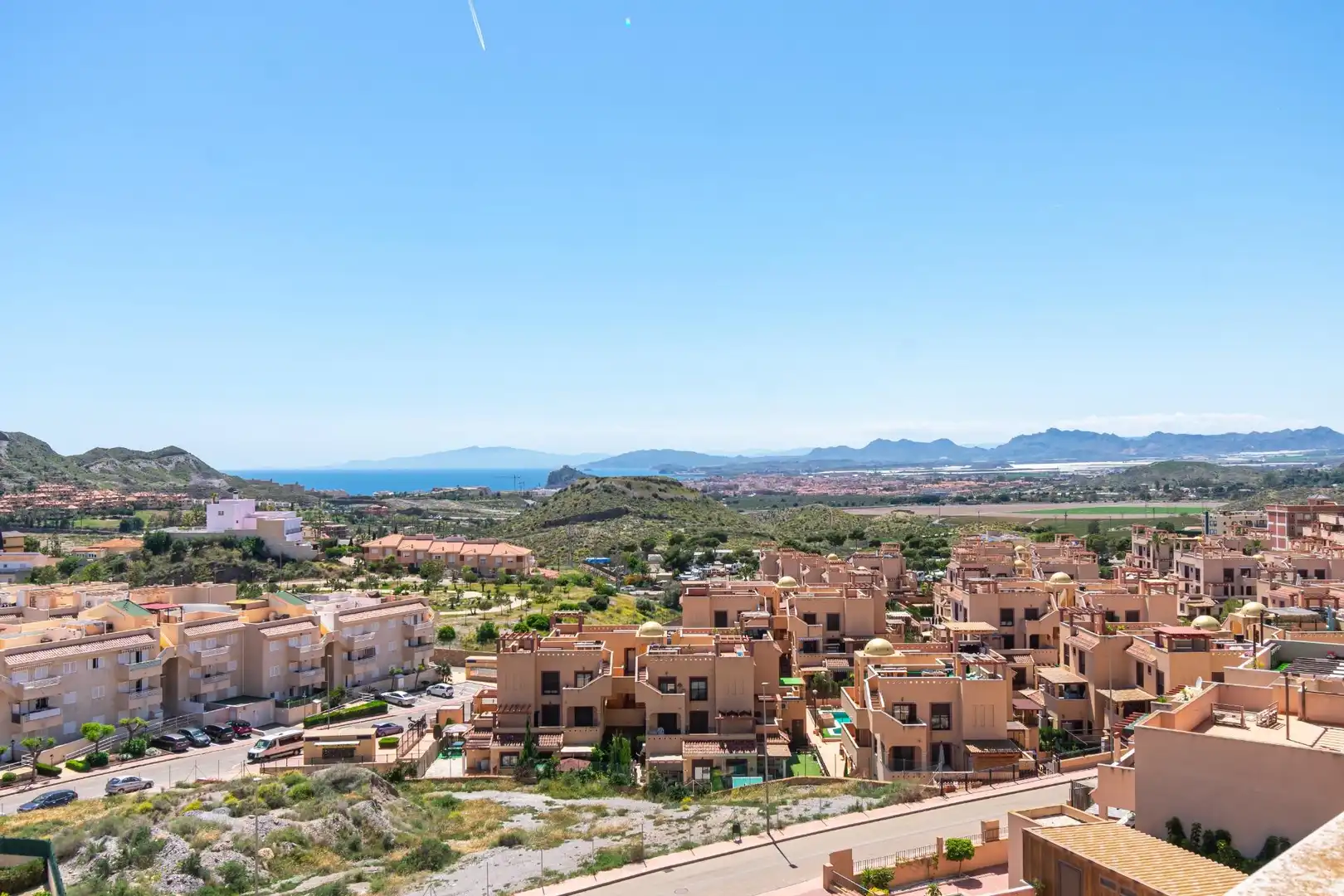 Vista exterior de Apartament en venda en Águilas amb Aire condicionat, Terrassa i Moblat