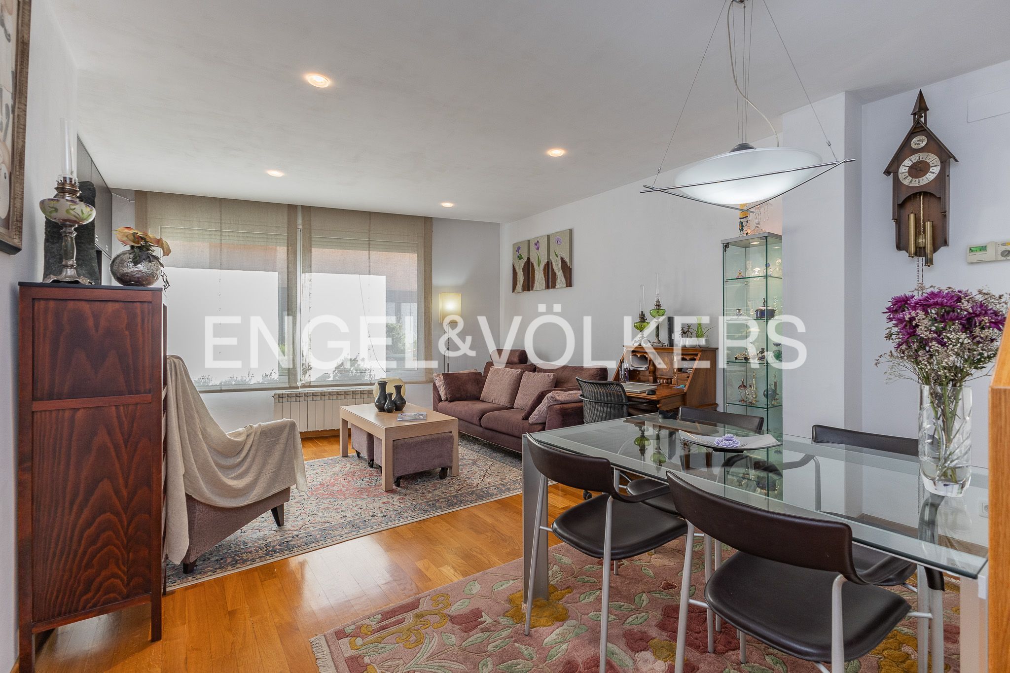 Living room of Flat for sale in Sabadell  with Air Conditioner, Heating and Terrace