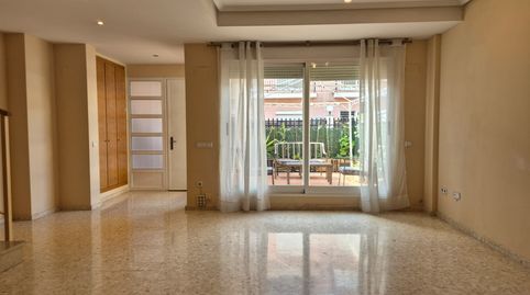 Chalet adosado en venta en Avenida Comunitat Valenciana, immagine 2