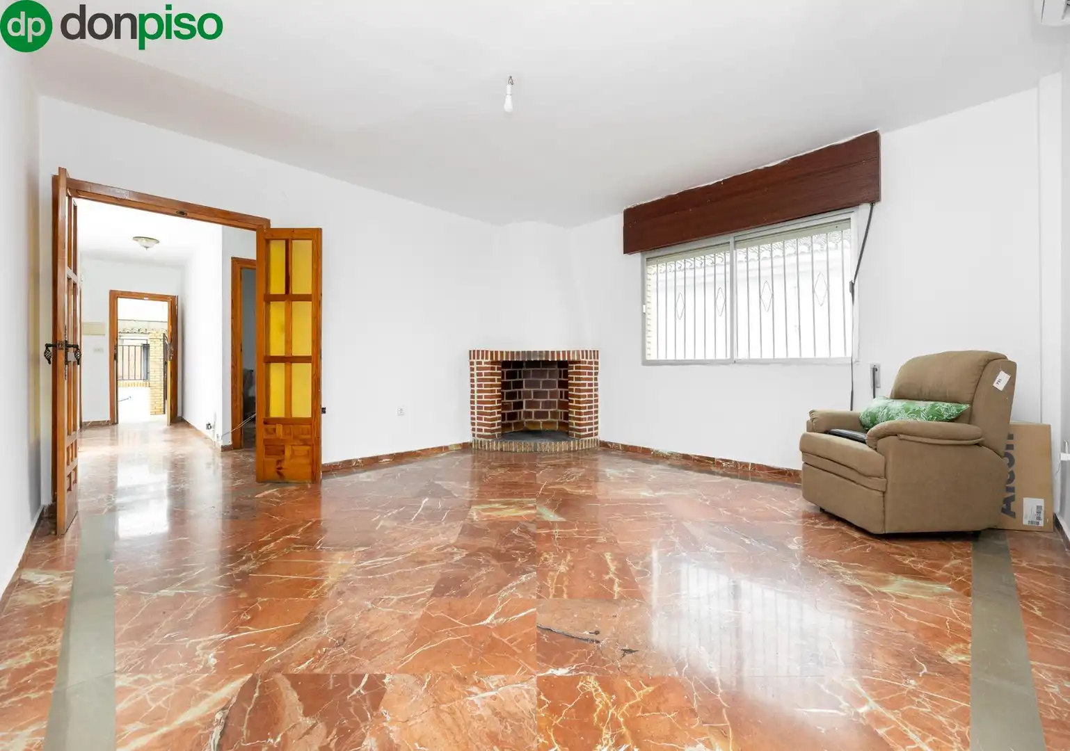 Villa mit Pool zum Verkauf in Calle RUMANIA, imagen 6