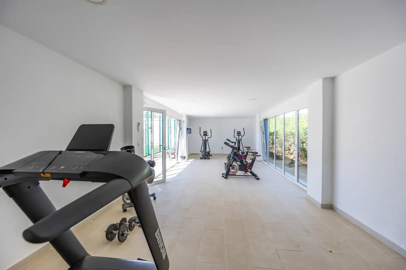 Planta baja en venta en Sotogrande con Aire acondicionado, Calefacción y Jardín privado