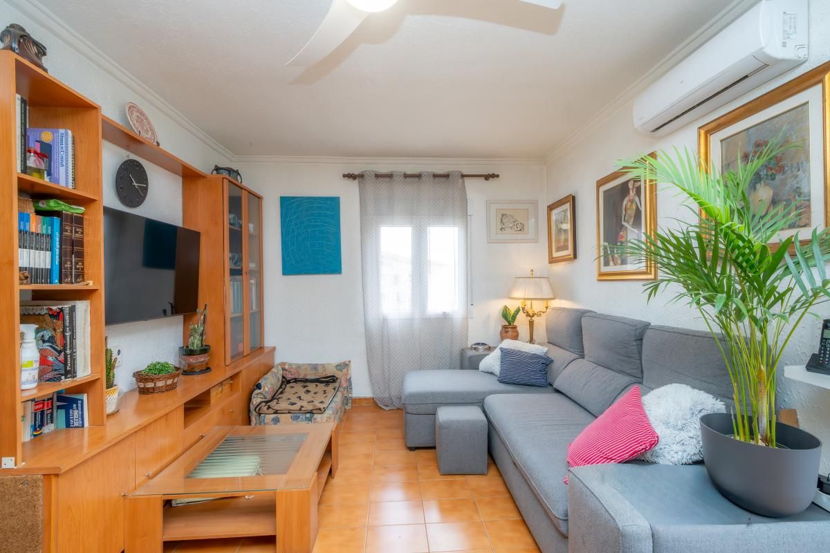 Sala de estar de Dúplex en venta en Alicante / Alacant con Aire acondicionado, Calefacción y Terraza