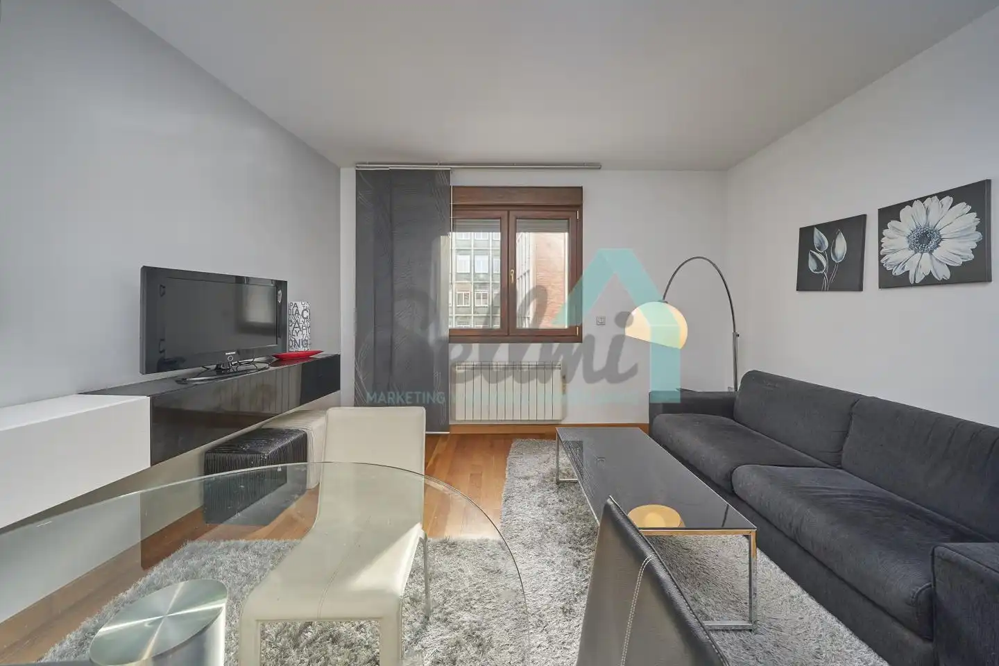 Wohnung zur Miete in Calle Marqués de San Esteban, Barrio del Centro