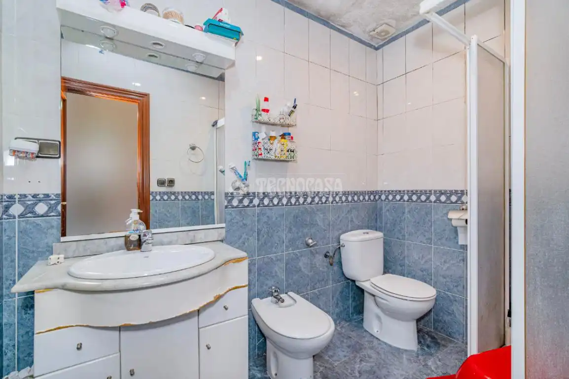 Flat for sale in Angustias - Chana - Encina