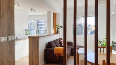 Foto 2 de Piso de alquiler en C. Pintor José Gatner, 7, Carranque - Haza Cuevas, Málaga