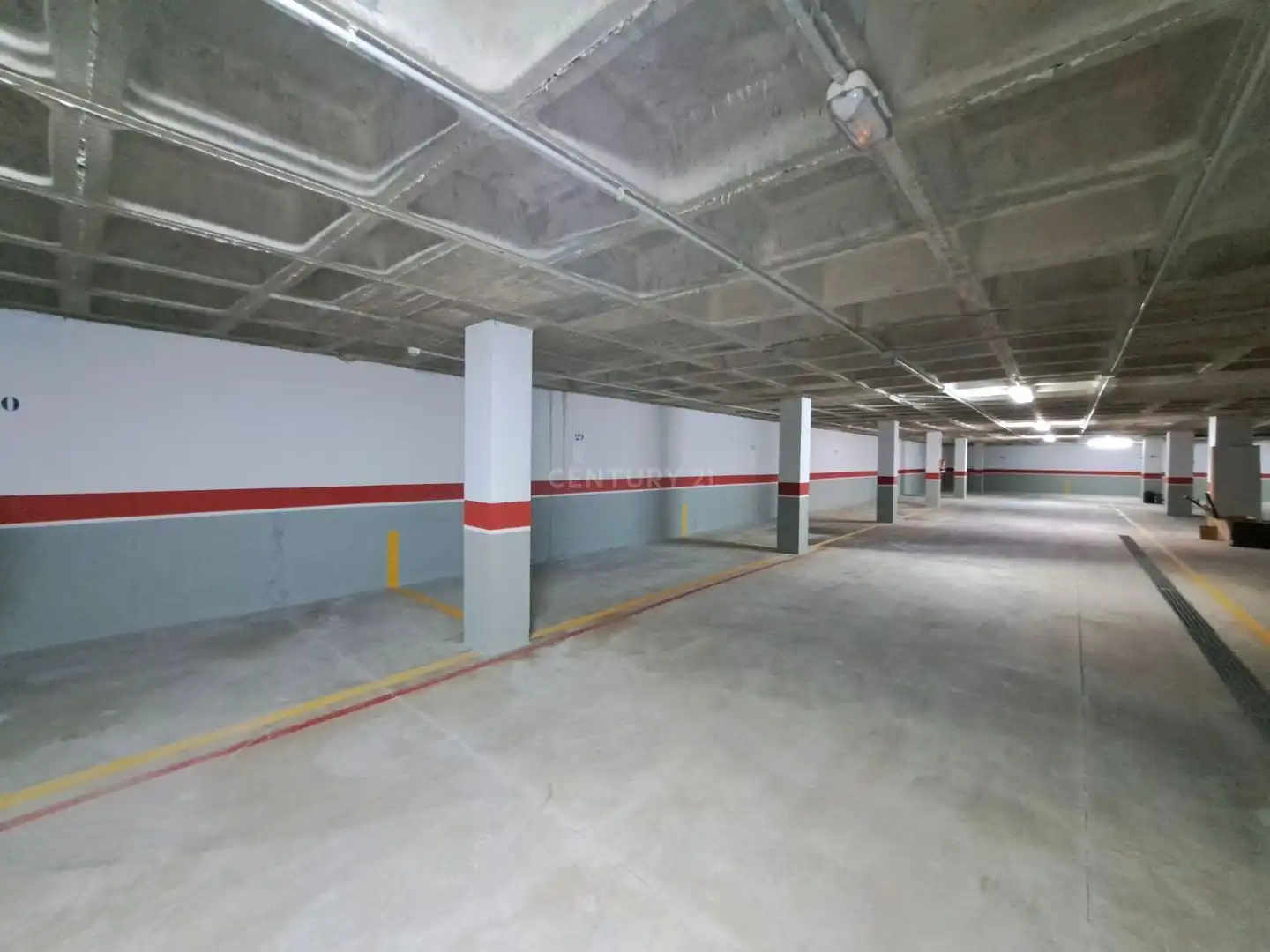 Parkplatz zur Miete in Avenida Juana Jugan 26, imagen 9