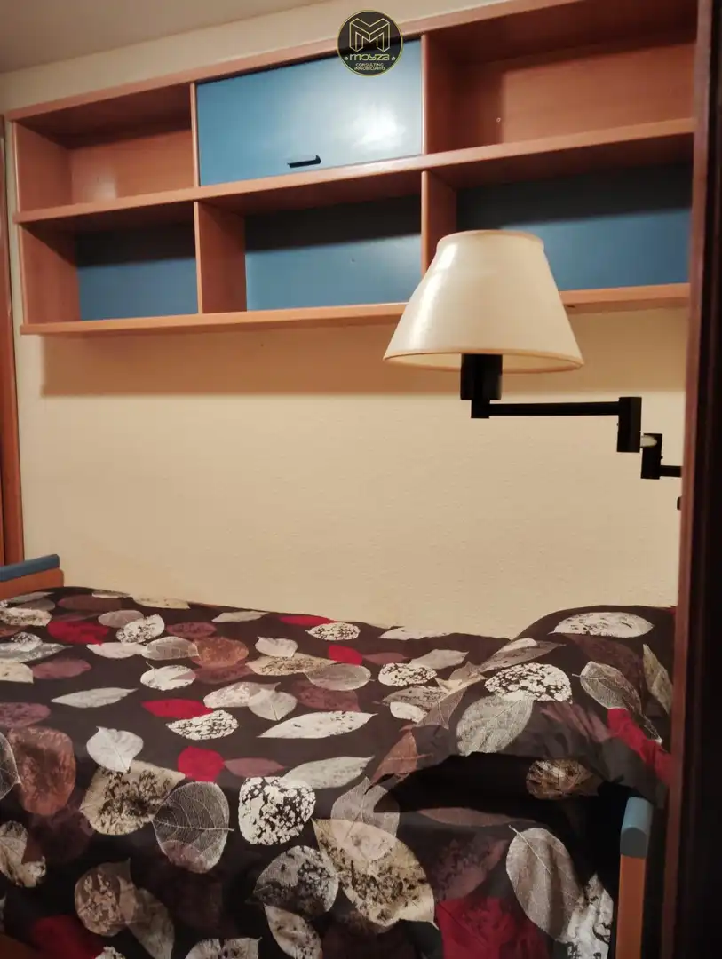 Schlafzimmer von Erdgeschoss zum Verkauf in Jaén mit Terrasse