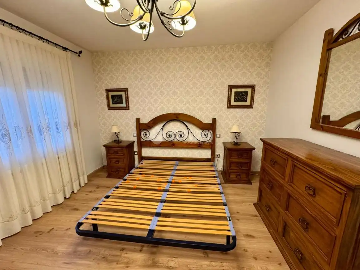 Habitación de Casa adosada en venta en Yepes