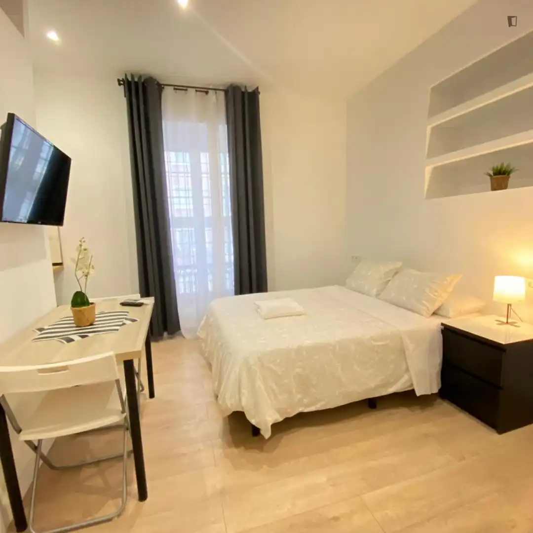 Study for rent in Gaztambide