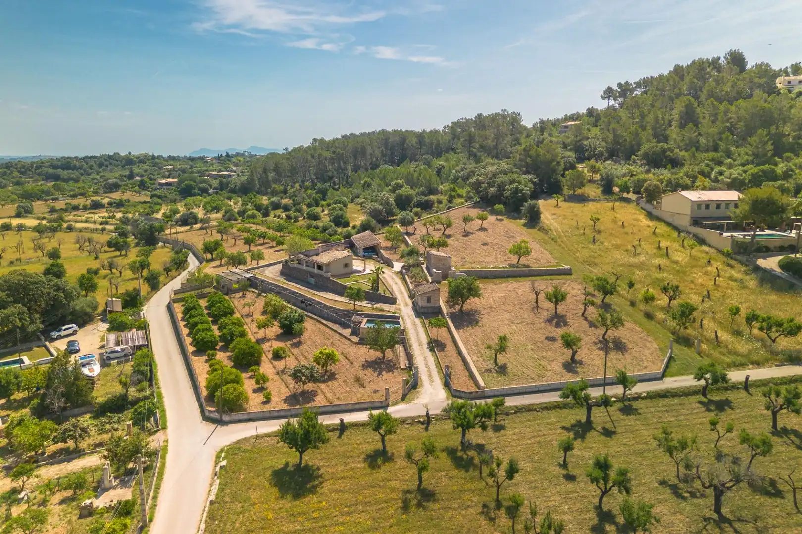 Finca rústica en venta en Selva con Jardín privado, Terraza y Trastero
