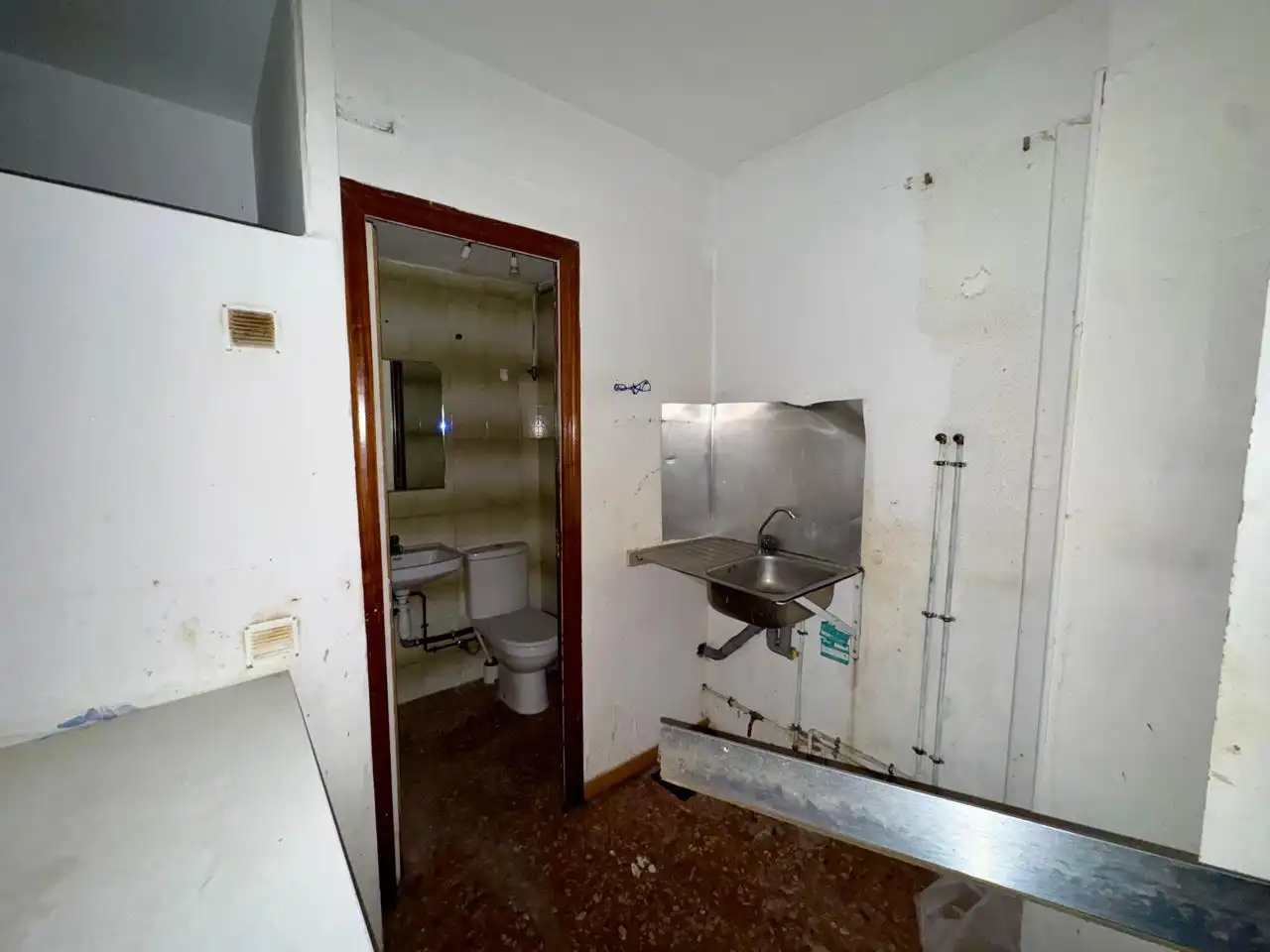 Gewerbefläche zur Miete in Carrer del Clavell, imagen 3