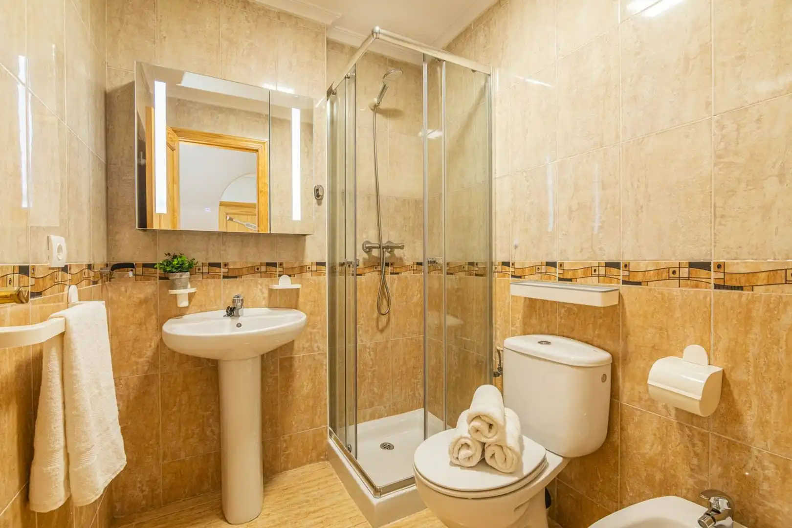 Appartamento con ascensore in vendita a Calle Formentera del Segura 84, imagen 21