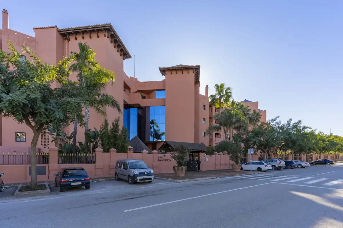 Apartamento con piscina en venta en Selwo, imagen 27