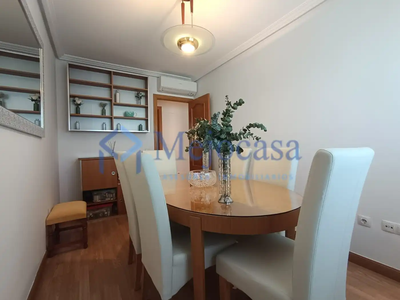 Comedor de Piso en venta en Coslada con Aire acondicionado, Calefacción y Trastero