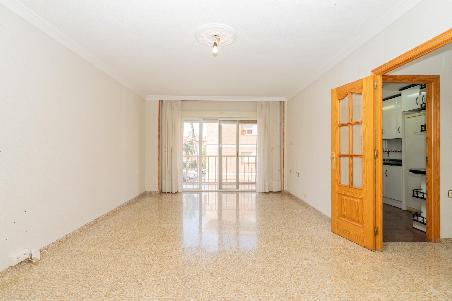 Flat for sale in Motril