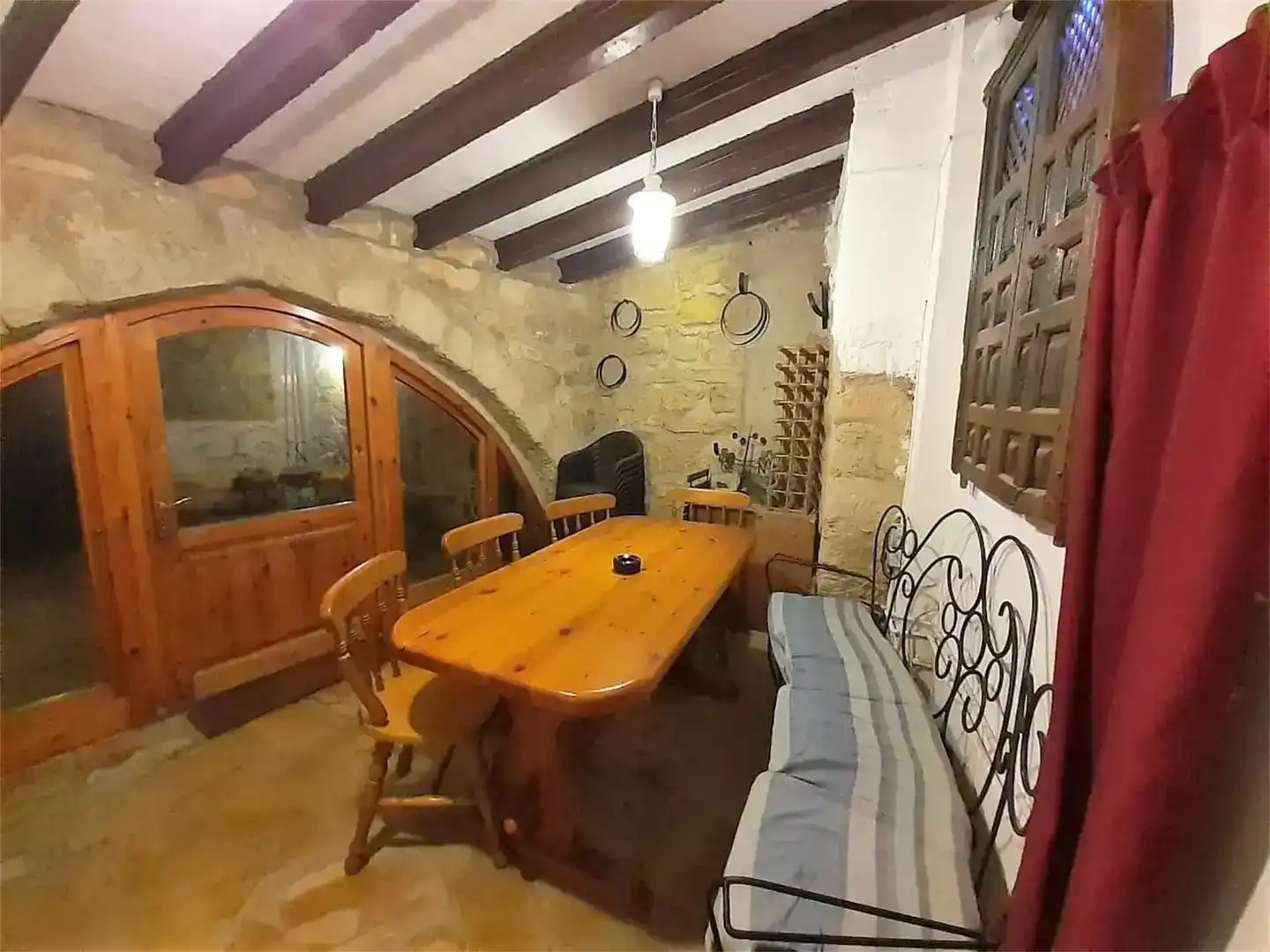 Menjador de Pis en venda en Cornudella de Montsant amb Jardí privat, Moblat i Balcó