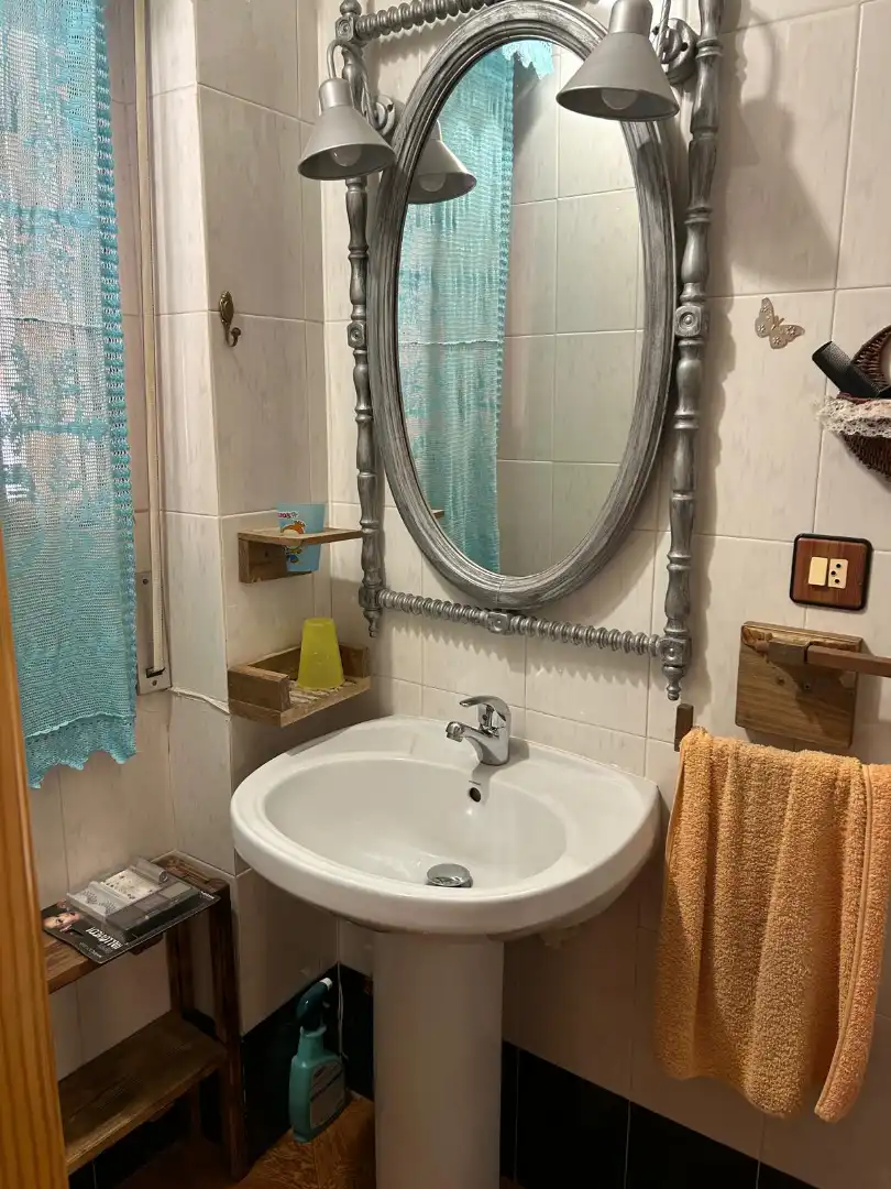 Bathroom of Detached homes for sale in Villardompardo  with Private garden, Terrace and Storage room
