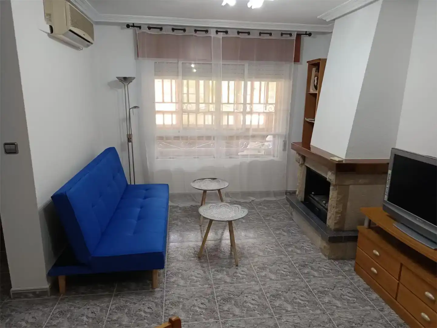 Wohnzimmer von Wohnung zur Miete in Cartagena mit Klimaanlage, Privatgarten und Möbliert