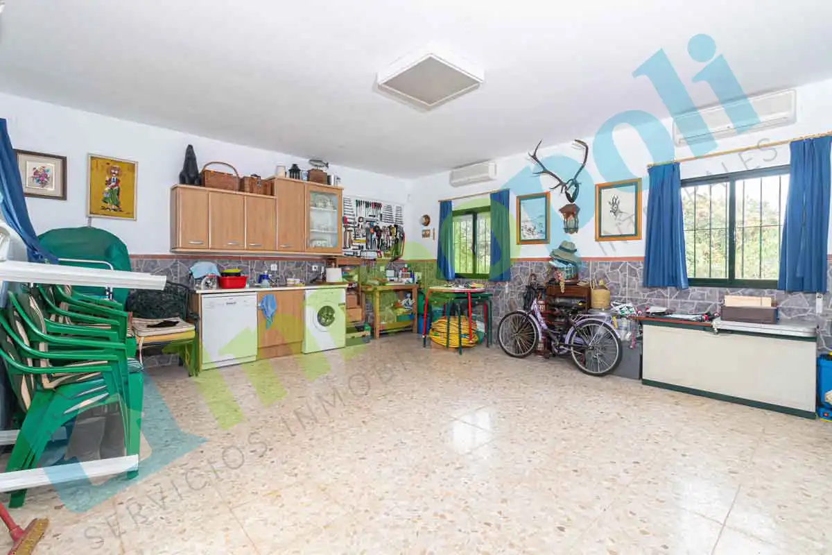 Haus oder Chalet zum Verkauf in Badajoz mit Klimaanlage und Abstellraum
