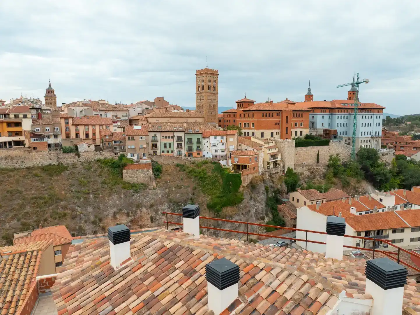 Vista exterior de Casa o xalet en venda en  Teruel Capital