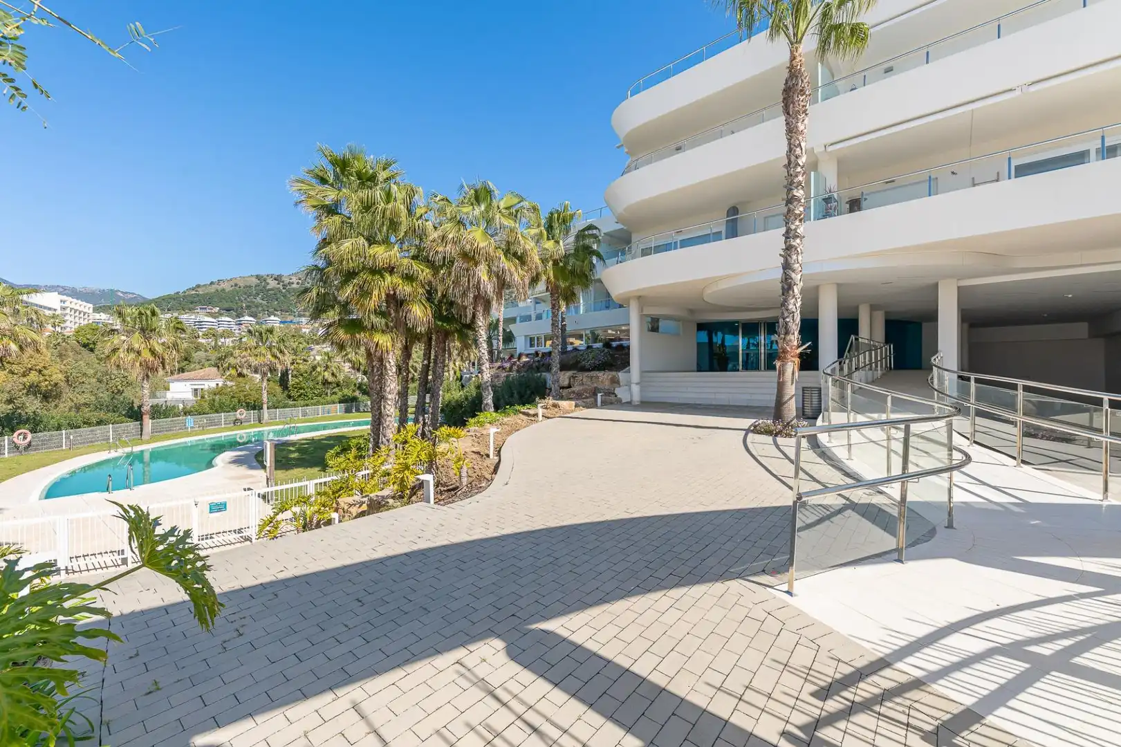 Vista exterior de Apartament en venda en Benalmádena amb Aire condicionat, Calefacció i Terrassa