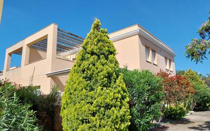 Exterior view of Single-family semi-detached for sale in El Vendrell  with Terrace