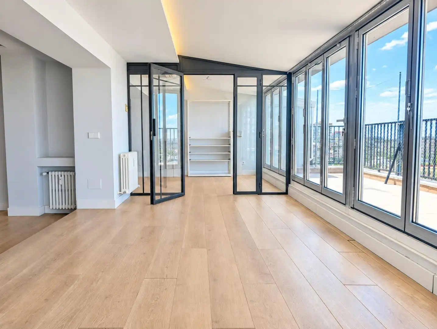 Penthouse with terrace for sale in Avenida REINA VICTORIA, imagen 28
