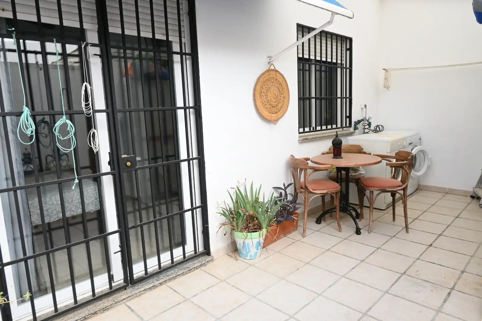 Balcony of Flat for sale in Churriana de la Vega  with Air Conditioner and Furnished