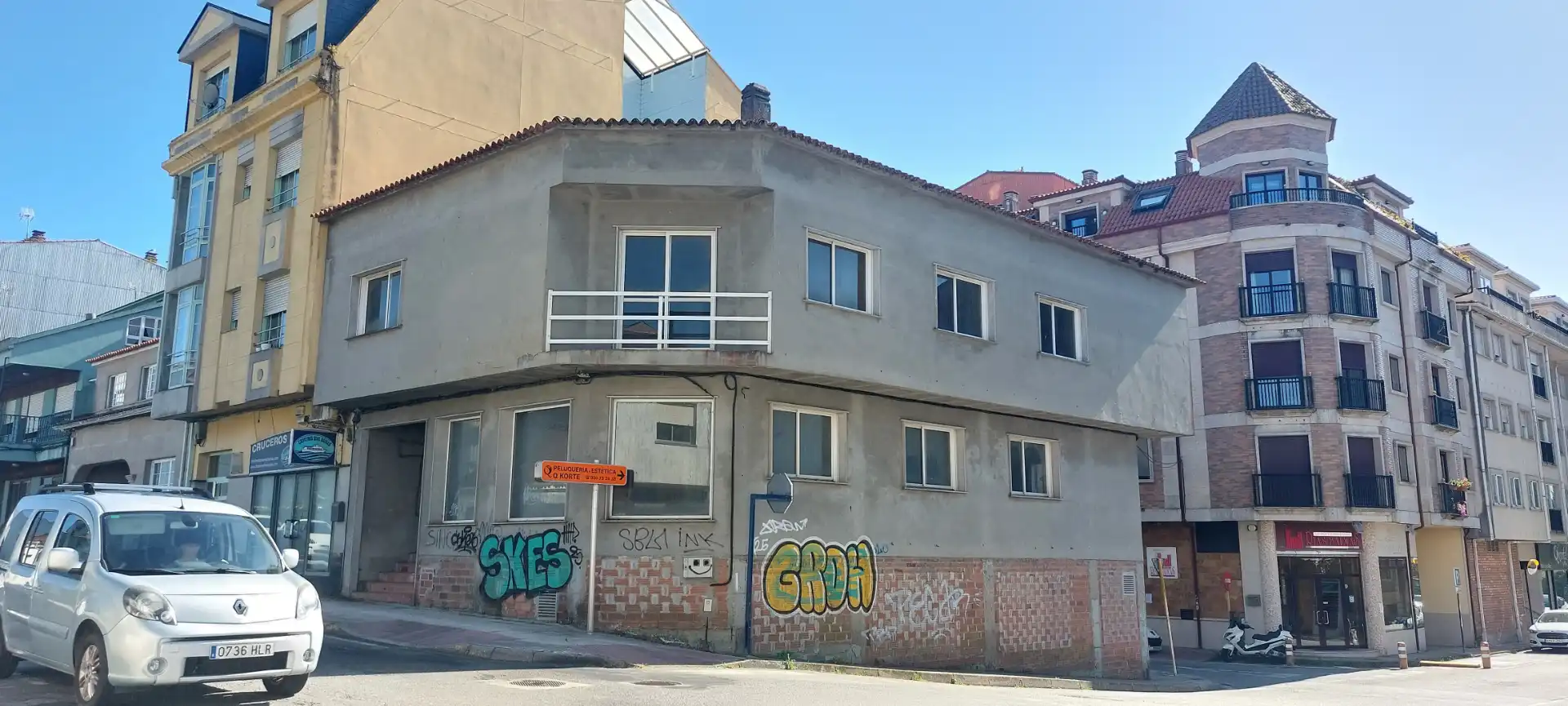 Exterior view of Building for sale in O Grove  