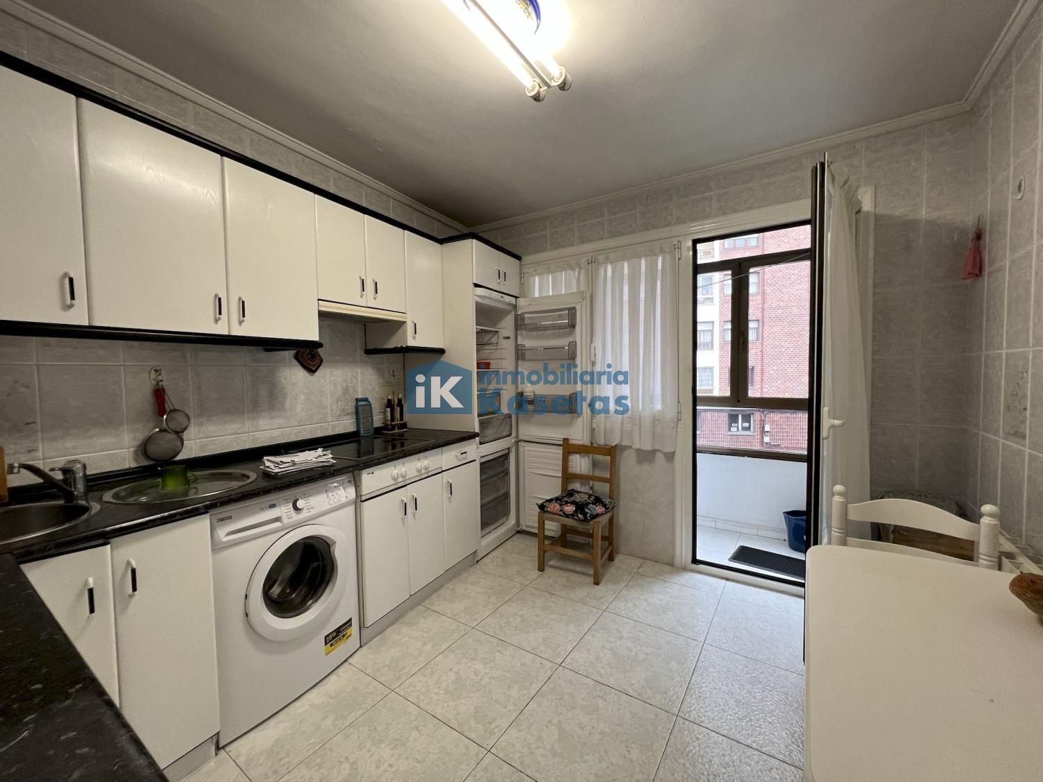 Kitchen of Flat for sale in Basauri   with Heating, Terrace and Furnished