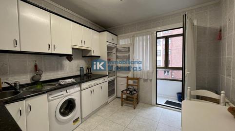 Foto 3 de Piso en venta en Kalero - Basozelai, Basauri