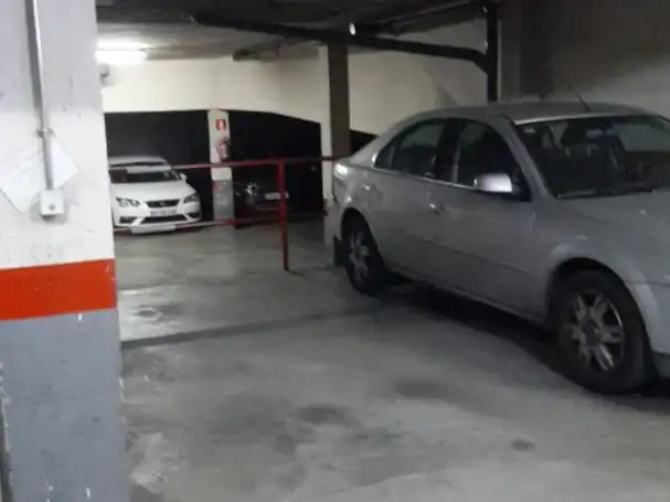 Parking of Garage for rent in Madrid