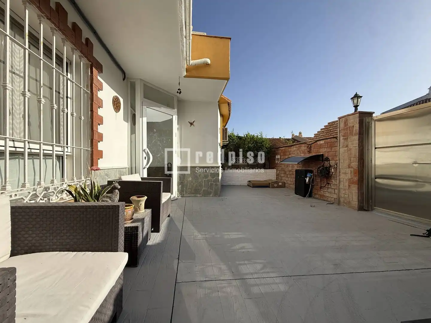 Terrassa de Casa o xalet en venda en Alhaurín de la Torre amb Aire condicionat, Jardí privat i Terrassa