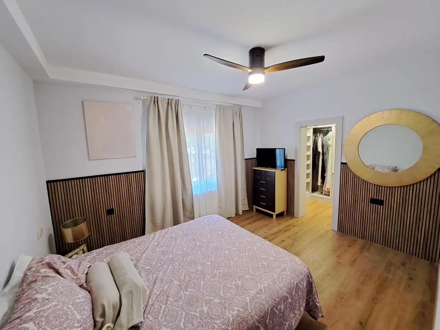 Bedroom of Country homes for sale in Benicull de Xúquer  with Air Conditioner, Heating and Private garden