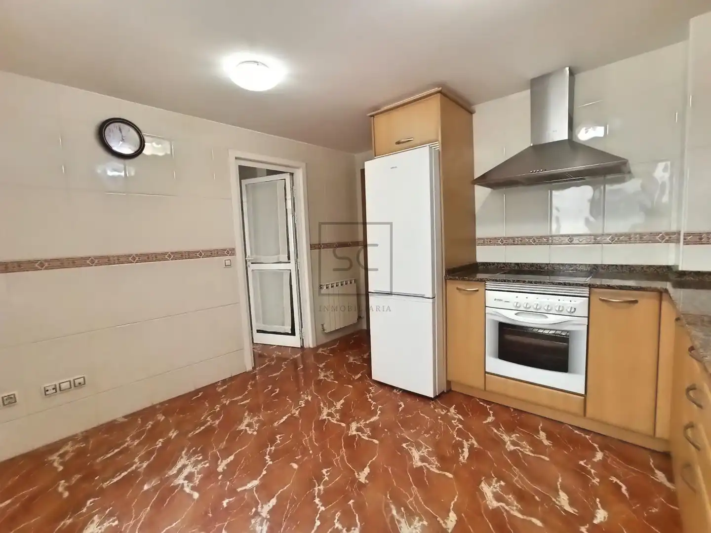 Cocina de Piso en venta en Narón con Calefacción y Trastero