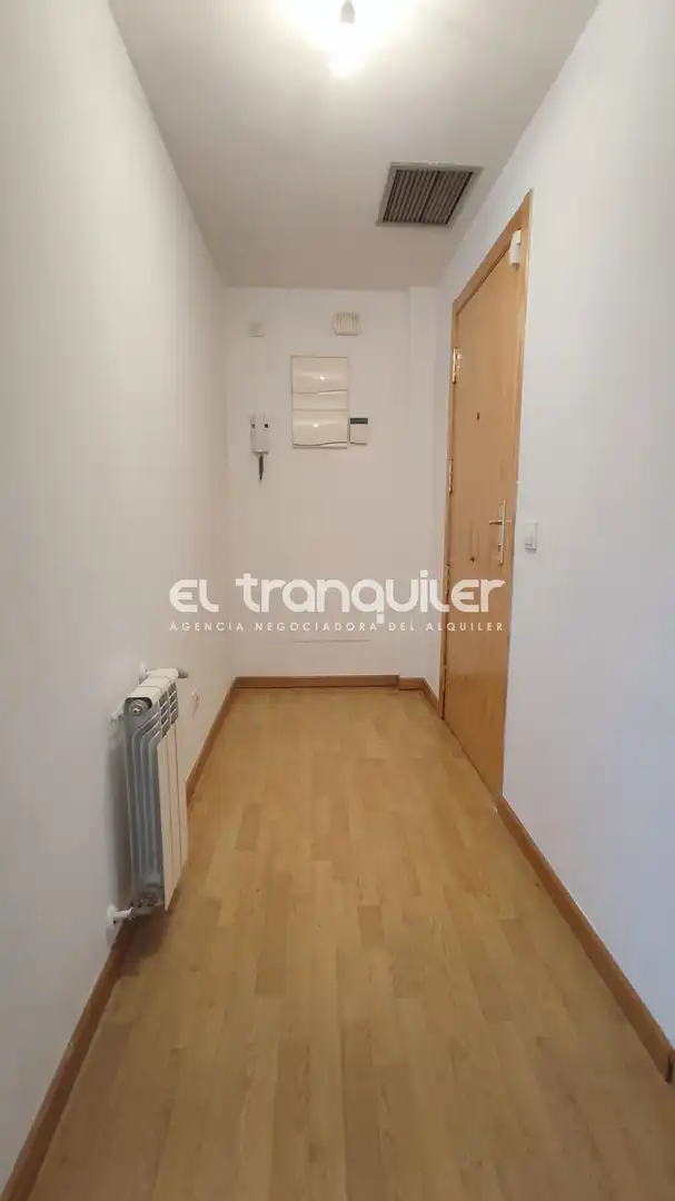 Flat for rent in Calle Tubas, Cuatro vientos