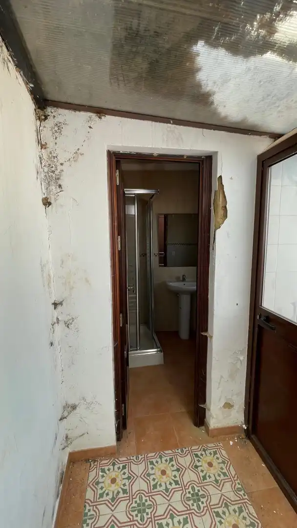 Bathroom of Flat for sale in Ubrique