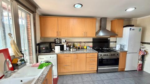 Foto 3 de Casa adosada en venda a Avinguda del Pintor Genaro Palau, 18, Zona Avenida al Vedat, Torrent