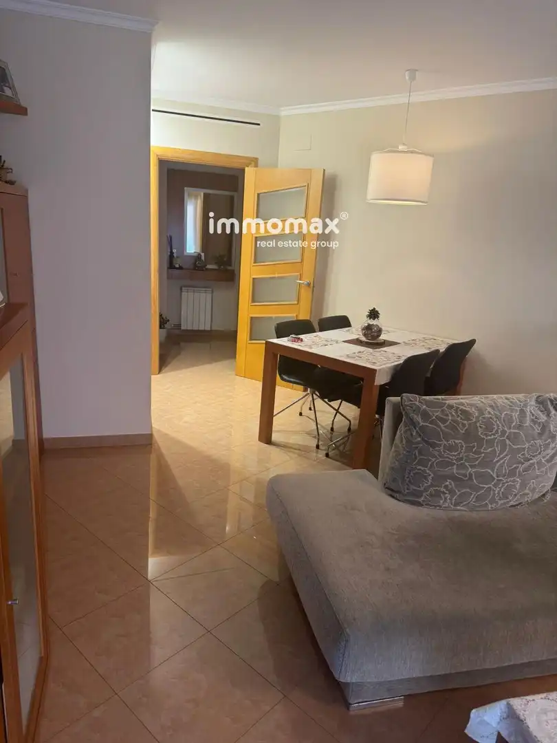 Piso en venta en Ripollet con Aire acondicionado, Calefacción y Terraza