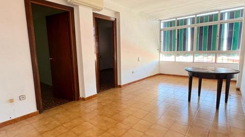 Foto 4 de Piso en venta en Suárez, Málaga