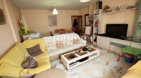 Foto 3 de Piso en venta en De Daniel Defoe, Cortijo Alto, Málaga Capital
