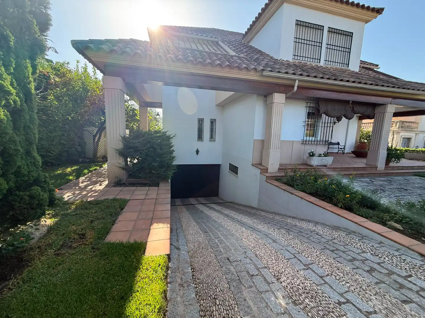 Vista exterior de Casa o chalet en venta en Córdoba con Aire acondicionado, Calefacción y Jardín privado