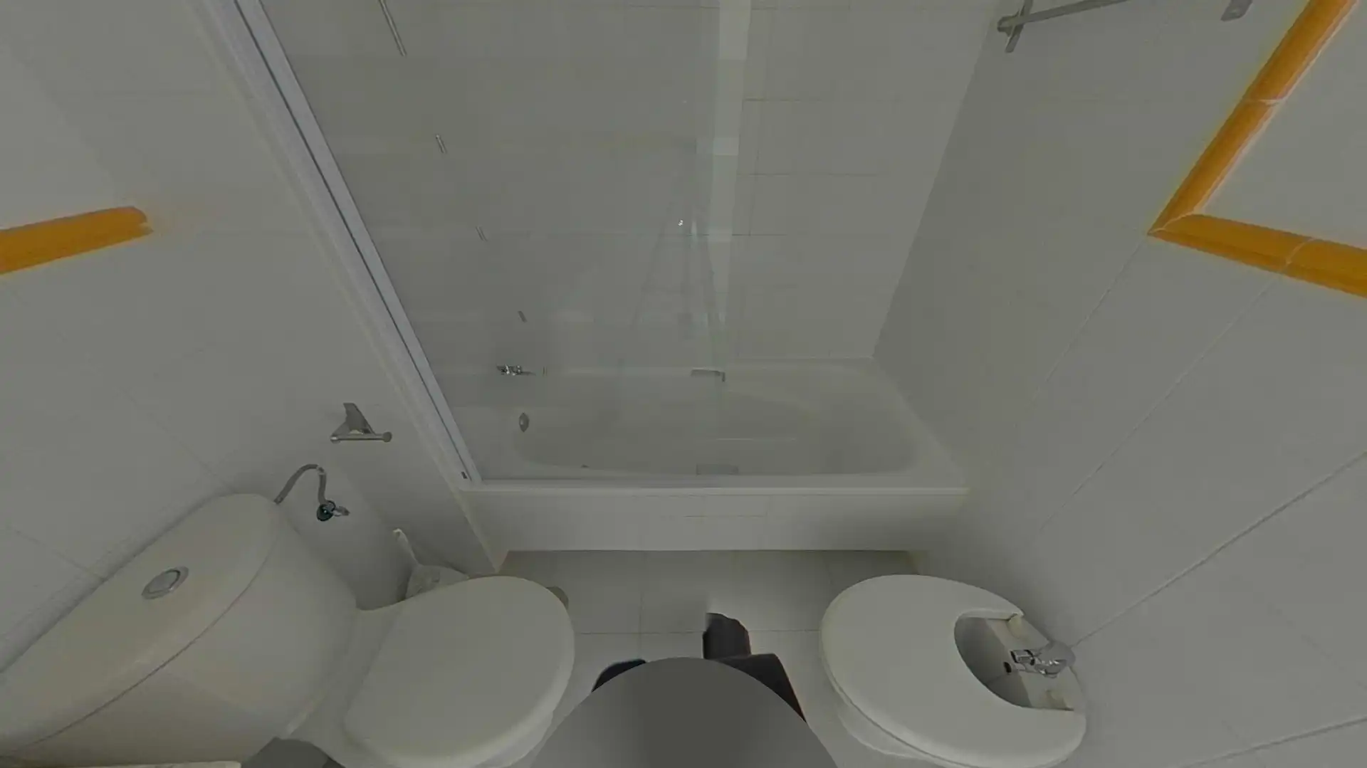 Baño de Piso en venta en Mijas con Trastero y Piscina